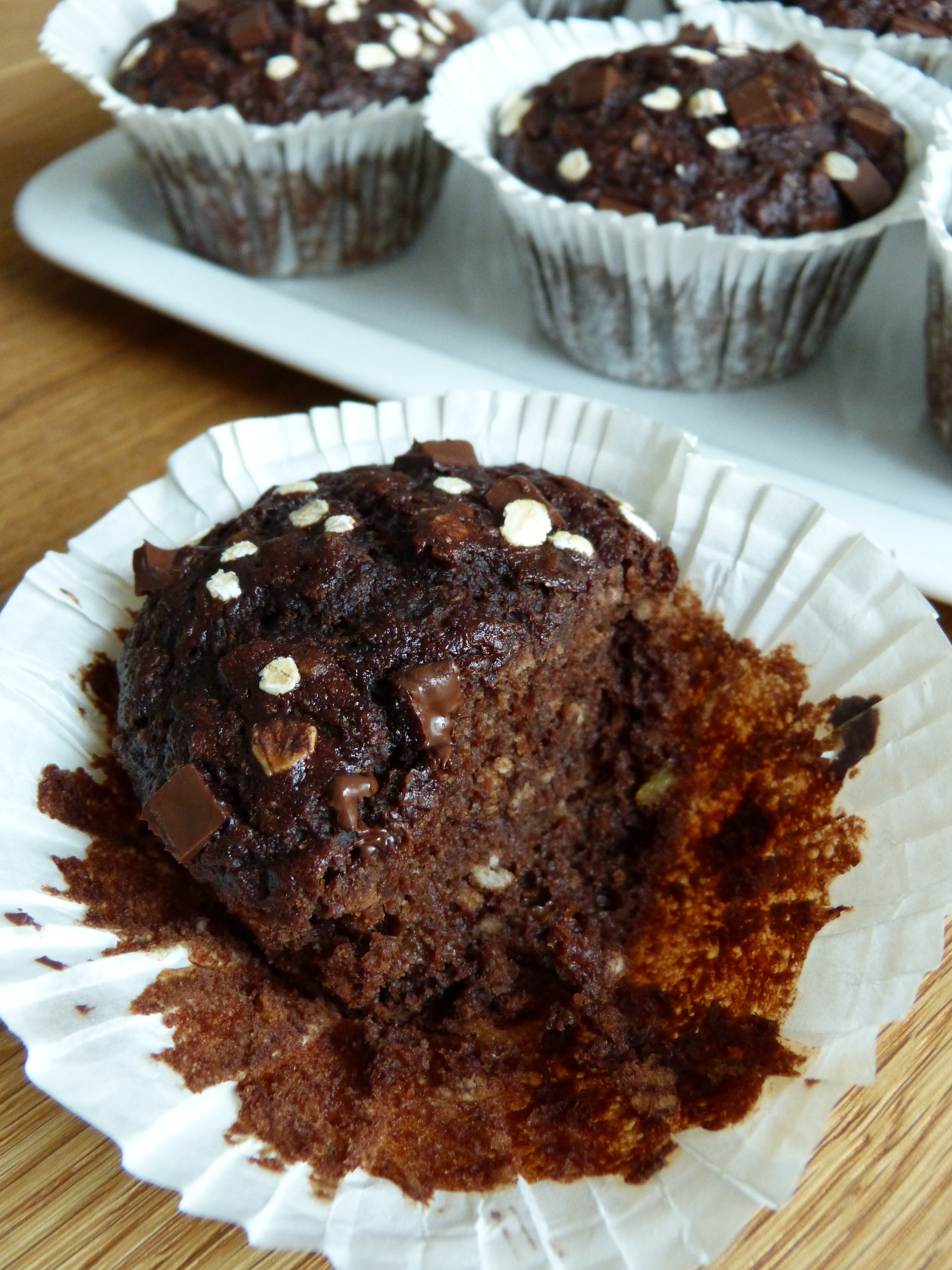 Power Chocolate Oats And Banana Muffins Un Petit Oiseau Dans La Cuisine